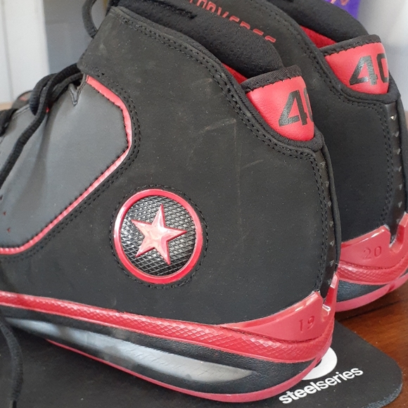 #44❤️ Brand new Converse Hi top basketball sneaker - Picture 3 of 9